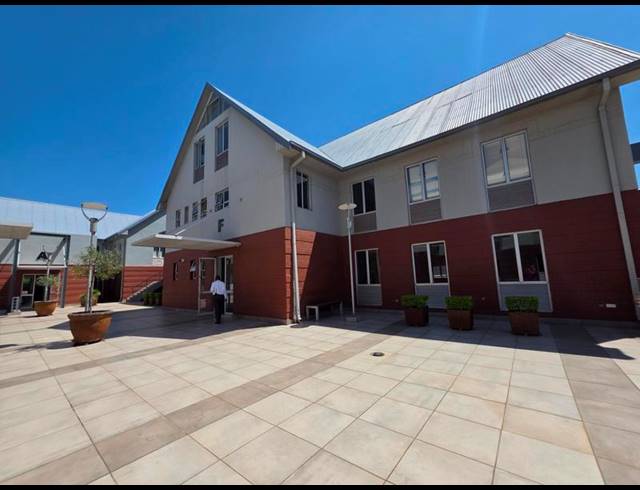 BUSINESS PROPERTY TO RENT IN FAERIE GLEN